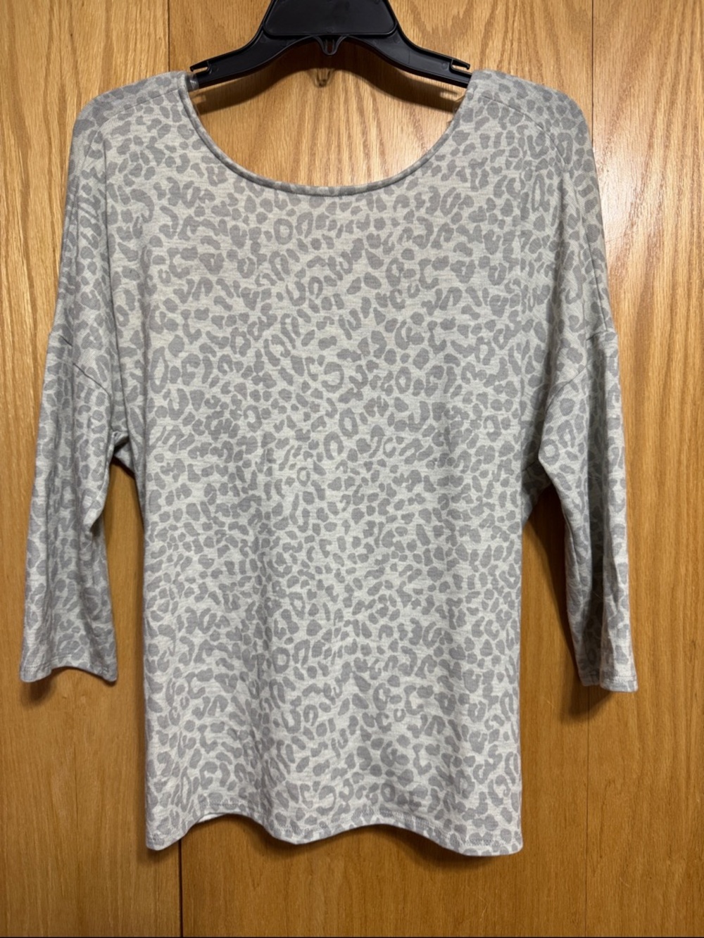 GeeGee Light Gray Leopard Print Top